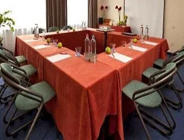 Ramada 3* أوستيند
